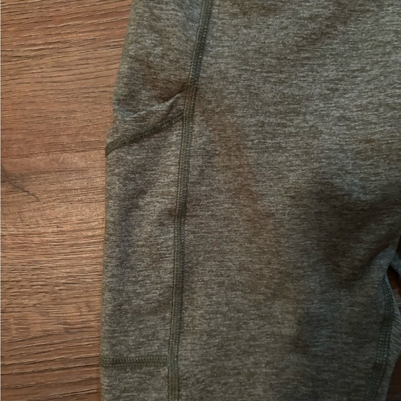 Aerie Heathered Green Leggings - Picture 2 of 5